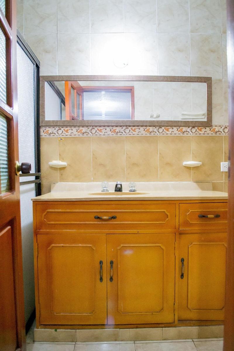 Hostal Ocean View *